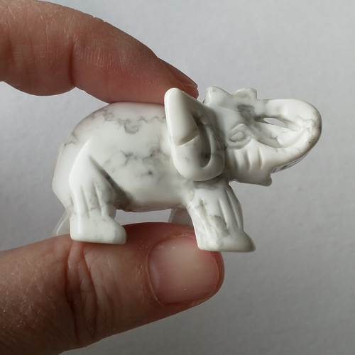 Figurka slon velký magnezit — foto 4