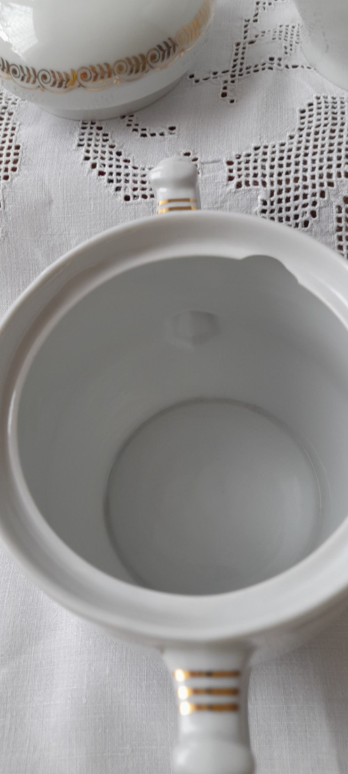 Stolování — foto 3