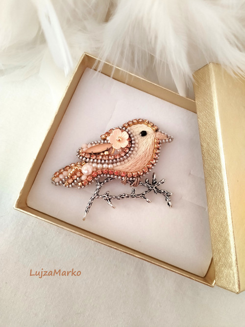 Elegantní ptáček brož — foto 4