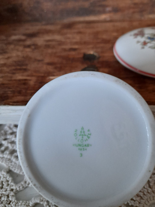 Dózička porcelánová vintage — foto 2