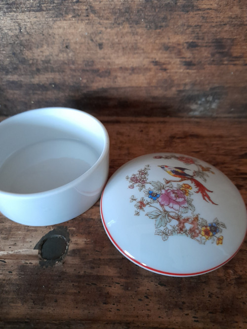 Dózička porcelánová vintage — foto 3