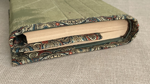 Obal na knihu universální patchwork — foto 2