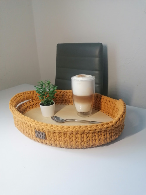 Háčkovaný podnos — foto 2