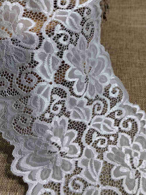 Elastická krajka / vsadka / běhoun šíře 15 cm — foto 3