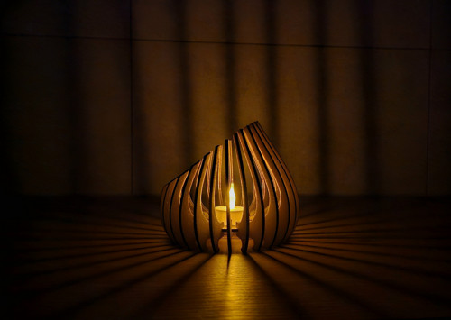LED svícen — foto 2