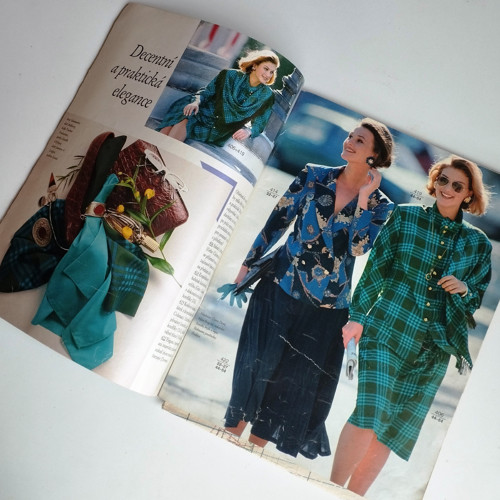 Burda Plus Móda Pro Plnoštíhlé 3/93 — foto 3