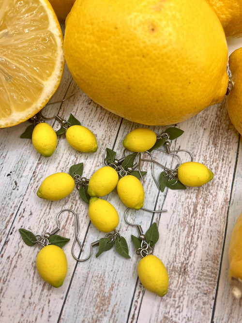 Náušnice malé citrony visací — foto 3