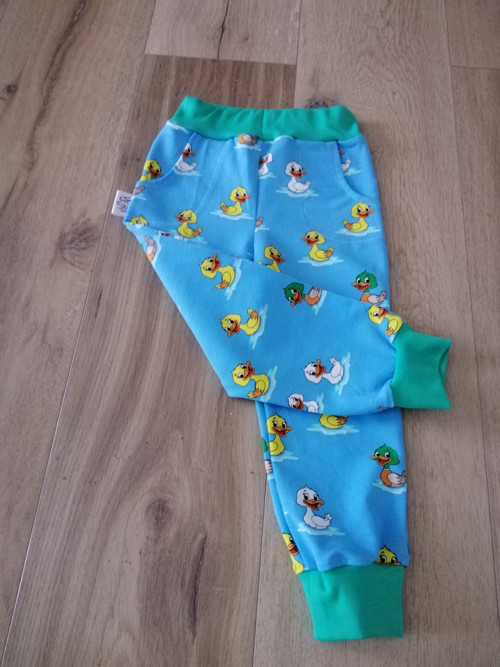 Tepláčky kačenky 80 — foto 2