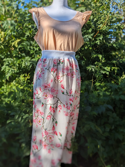 Sukně s romantickou magnolií — foto 2