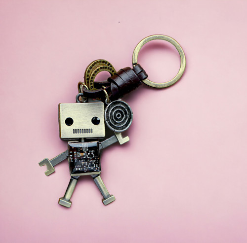 IT Robot - klíčenka — foto 2