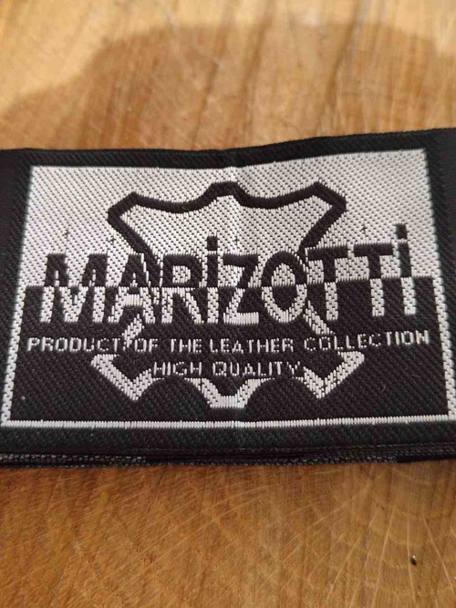 Nášivka Marizotti — foto 2