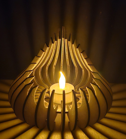 LED svícen — foto 6