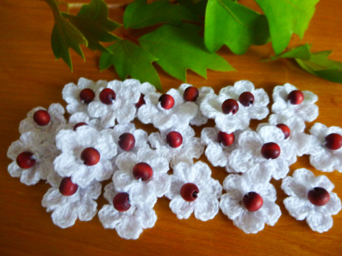 Háčkované kvítky — foto 3