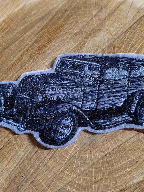 Nažehlovačka retro auto — foto 2