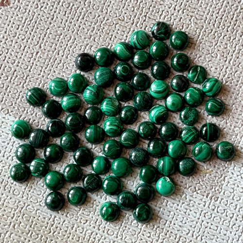 Malachit kabošon kruh / 5mm MA-04 — foto 2