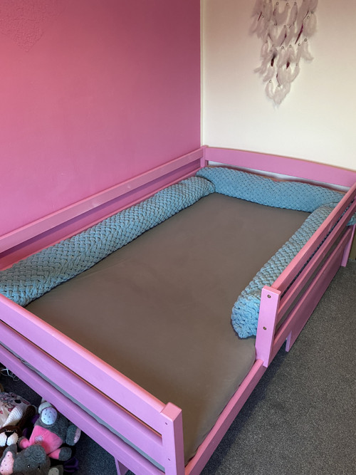 Luxusní mantinely do dětské postele Puffy — foto 4