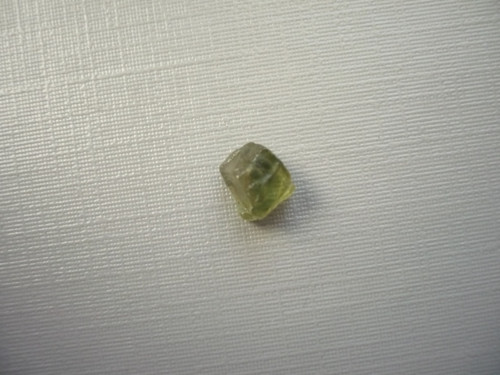Surový zelený apatit 6 mm, č.11f — foto 2