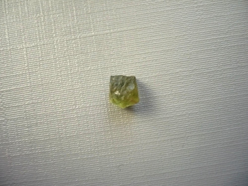 Surový zelený apatit 6 mm, č.13f — foto 2