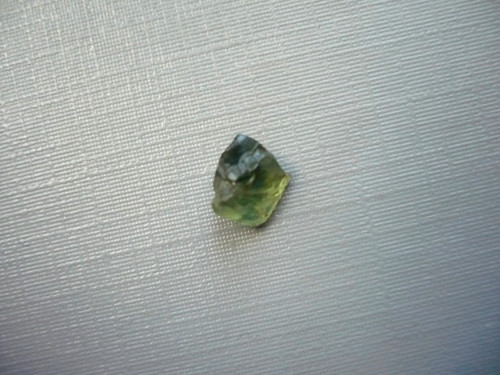 Surový zelený apatit 7 mm, č.45f — foto 2