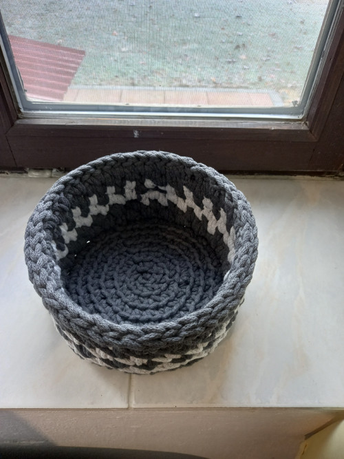 Háčkovaný košík — foto 3