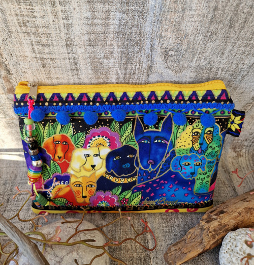 * etuje ~ taštička s pejsky Laurel Burch — foto 4