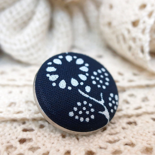 Buttonková brož z modrotisku 27mm *na objednávku — foto 2