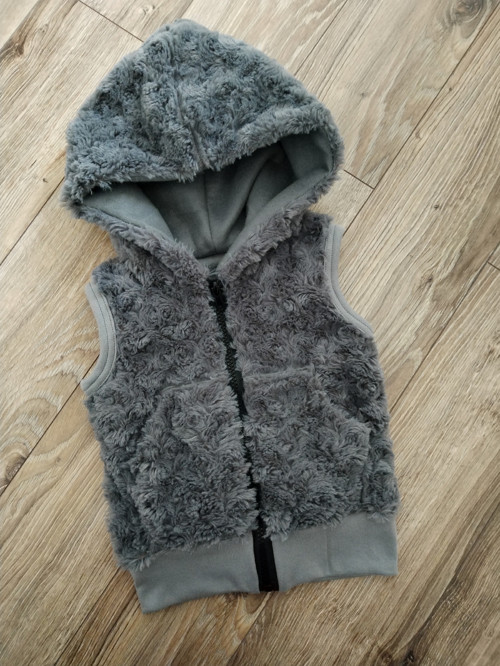 Chlupatá vesta UNISEX — foto 2