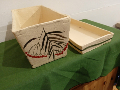 Truhlík s jeřabinou — foto 5