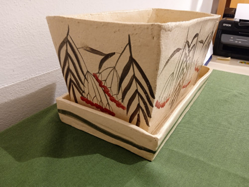 Truhlík s jeřabinou — foto 3