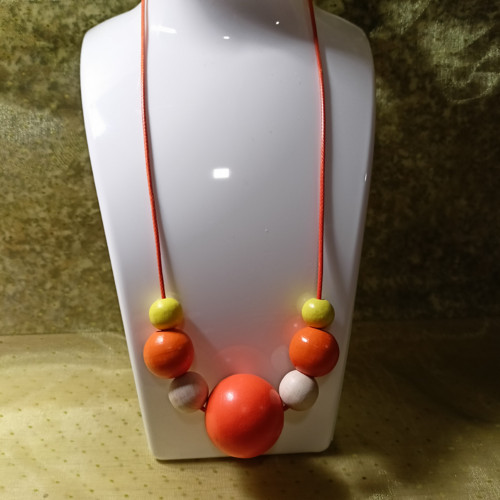 Oranžová kolem nás — foto 3