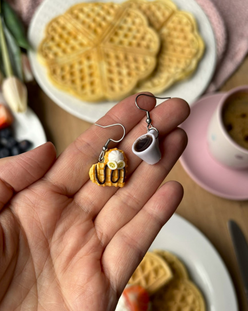 Banánová waffle s kávou (visačky) — foto 3