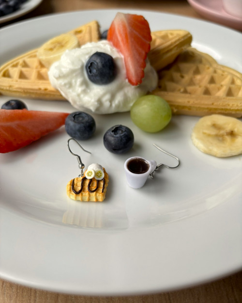 Banánová waffle s kávou (visačky) — foto 2