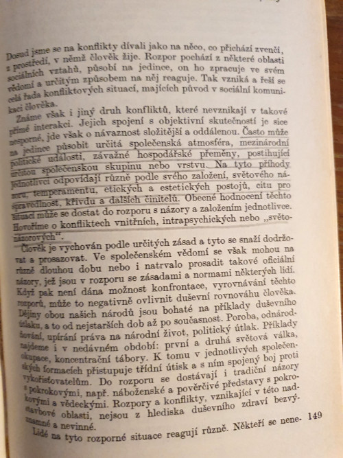 Člověk uprostřed konfliktu — foto 4