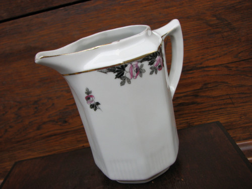 Večerní růže...porcelánová mléčenka — foto 2