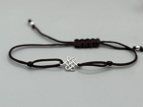 Minimalistický náramek - Celtic knot (tm. hnědá) — foto 2