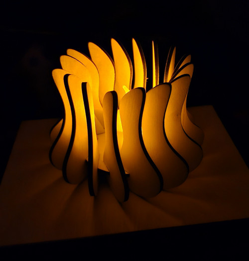 LED svícen — foto 5