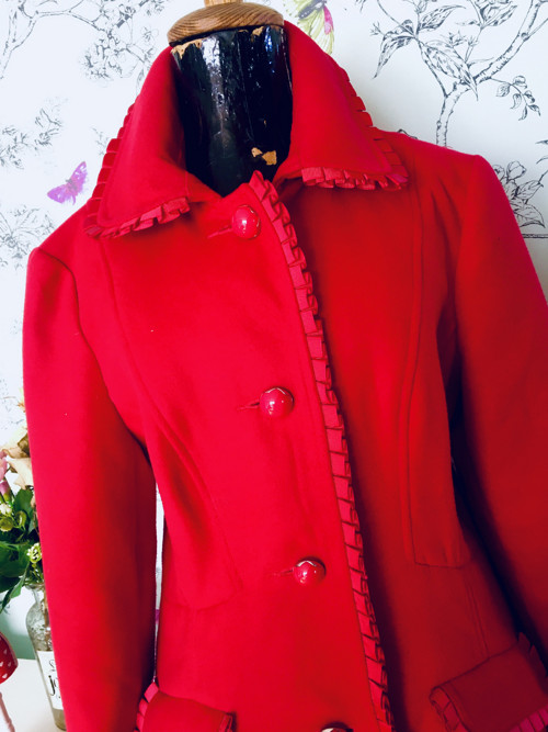 Kabát retro red originální — foto 2