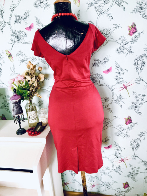 Šaty retro red padesátkové — foto 4