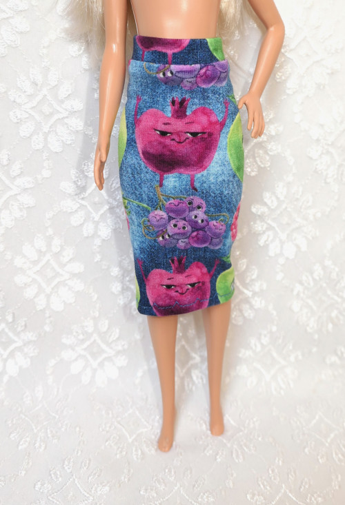Barbie - natahovací sukně — foto 3