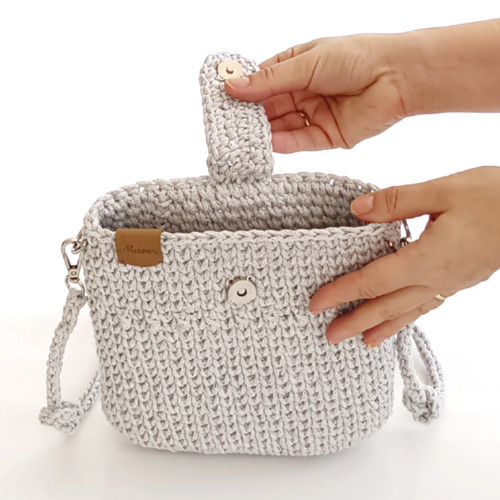 Crossbody světle šedá — foto 3