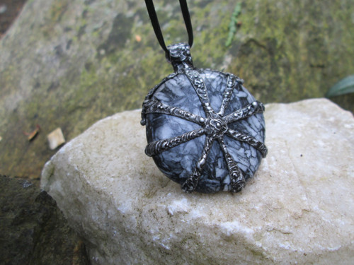 Talisman ,, Jin - Jang " — foto 2