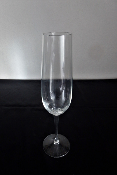 Vysoká sklenice na sekt — foto 3