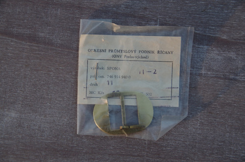 Kovová spona — foto 2