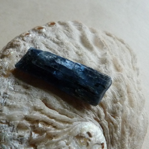 Kyanit - disten - 4 cm — foto 6