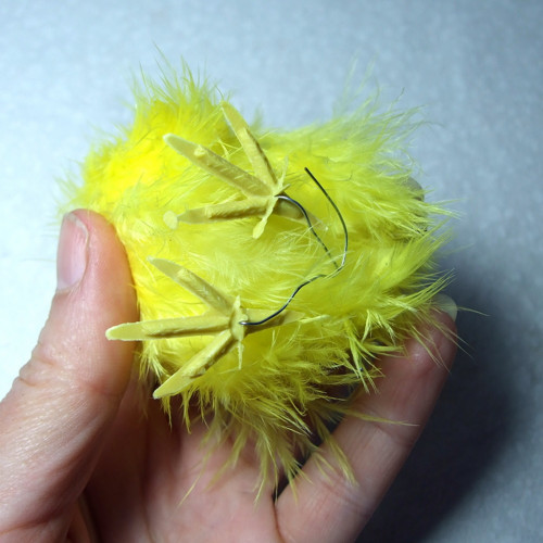 Kuřátko z peří 9 cm — foto 3