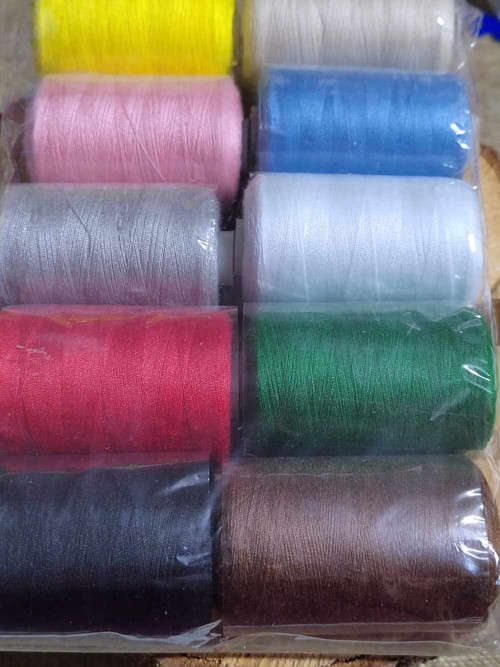 Sada nití polyester PES 40/2 1000 m 10 ks — foto 2