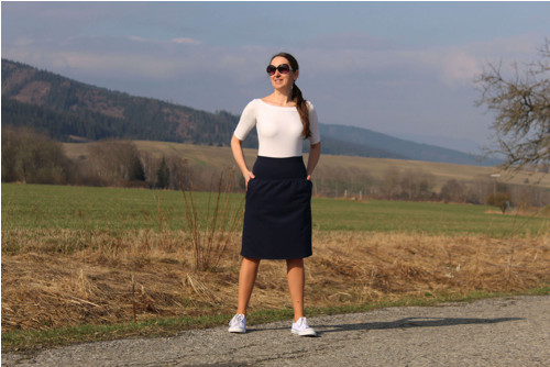 Krátka sukňa tmavomodrá — foto 4