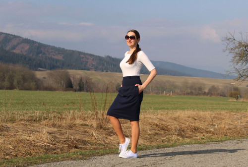 Krátka sukňa tmavomodrá — foto 6