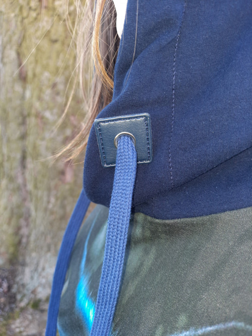 Mikina - BLUE WOLF vel. 36 — foto 4