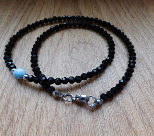 Náhrdelník - černý spinel,larimar, nerez — foto 5